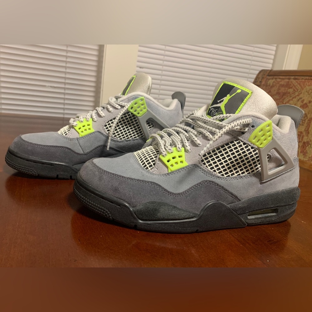 Jordan 4 Retro 95 Neon
